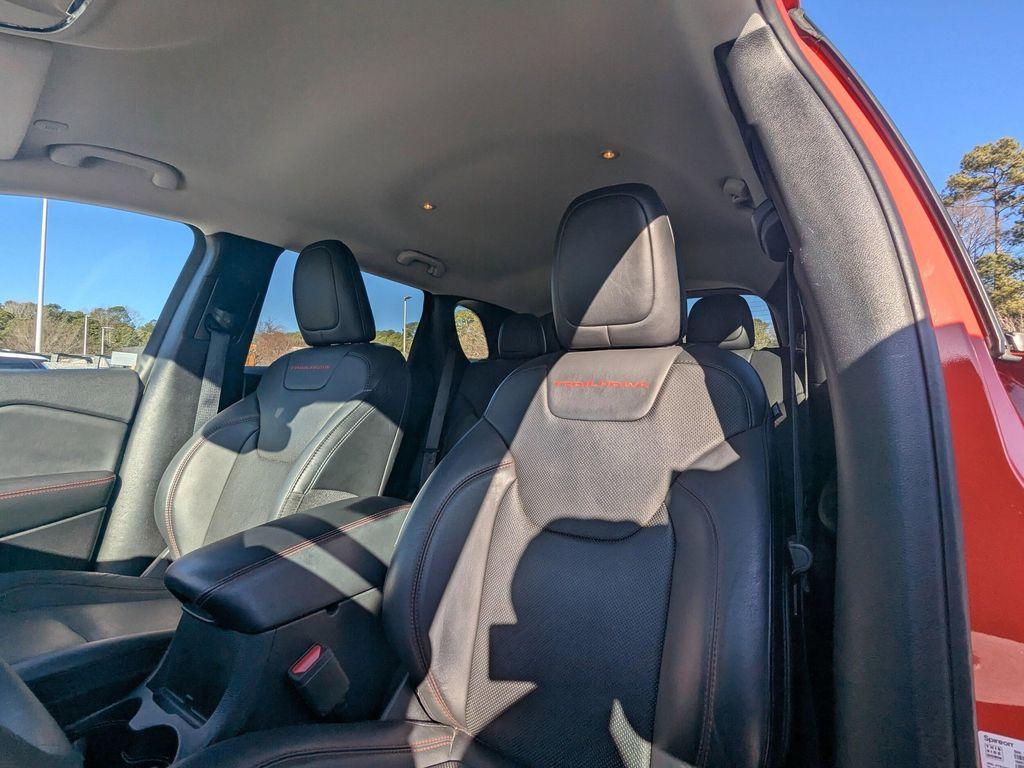 used 2021 Jeep Cherokee car, priced at $23,998