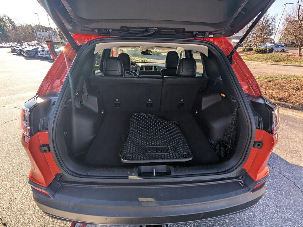 used 2021 Jeep Cherokee car, priced at $23,998