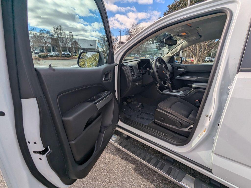 used 2022 Chevrolet Colorado car, priced at $28,998