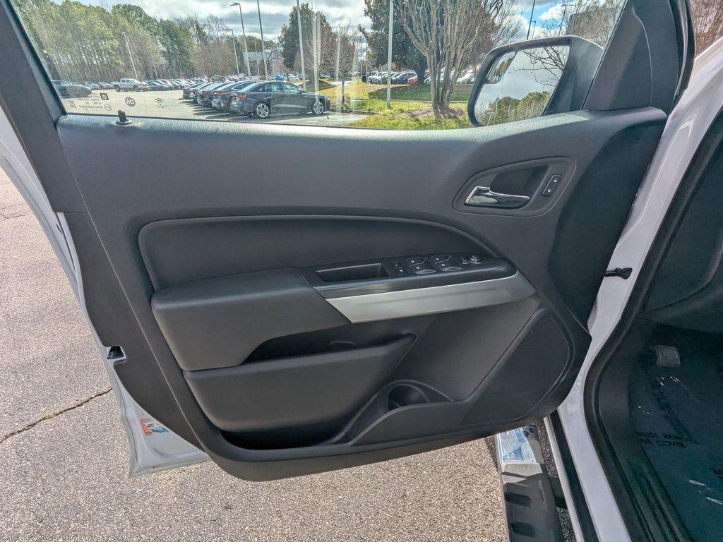 used 2022 Chevrolet Colorado car, priced at $28,998