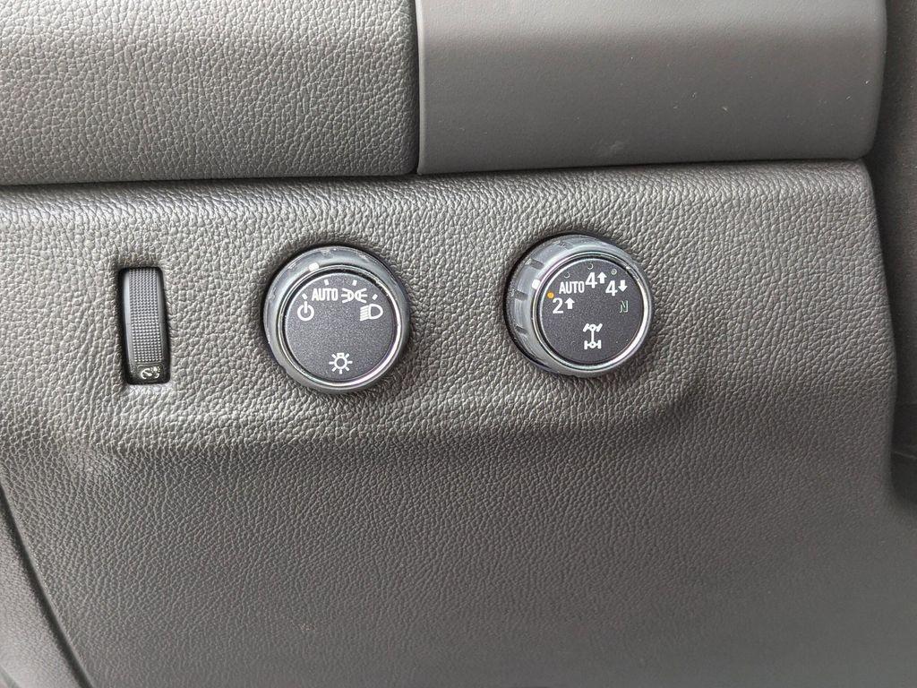 used 2022 Chevrolet Colorado car, priced at $28,998