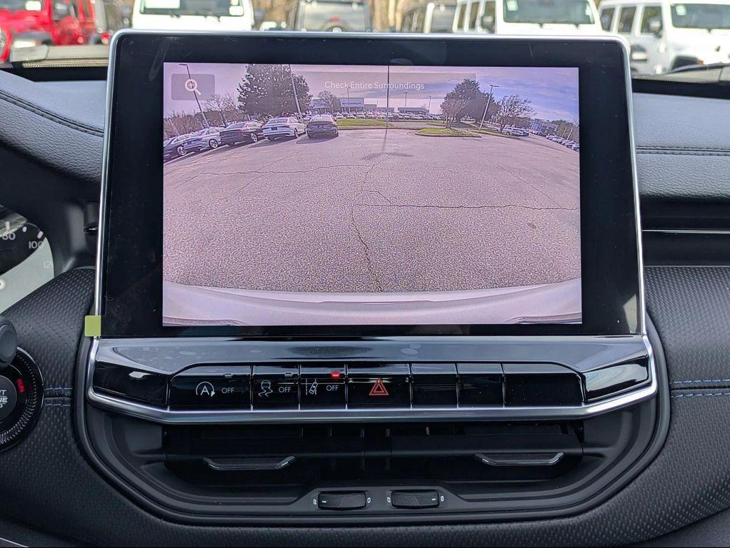 new 2026 Jeep Compass car, priced at $31,338