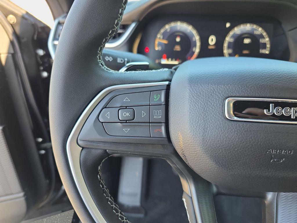new 2026 Jeep Grand Cherokee car, priced at $36,420