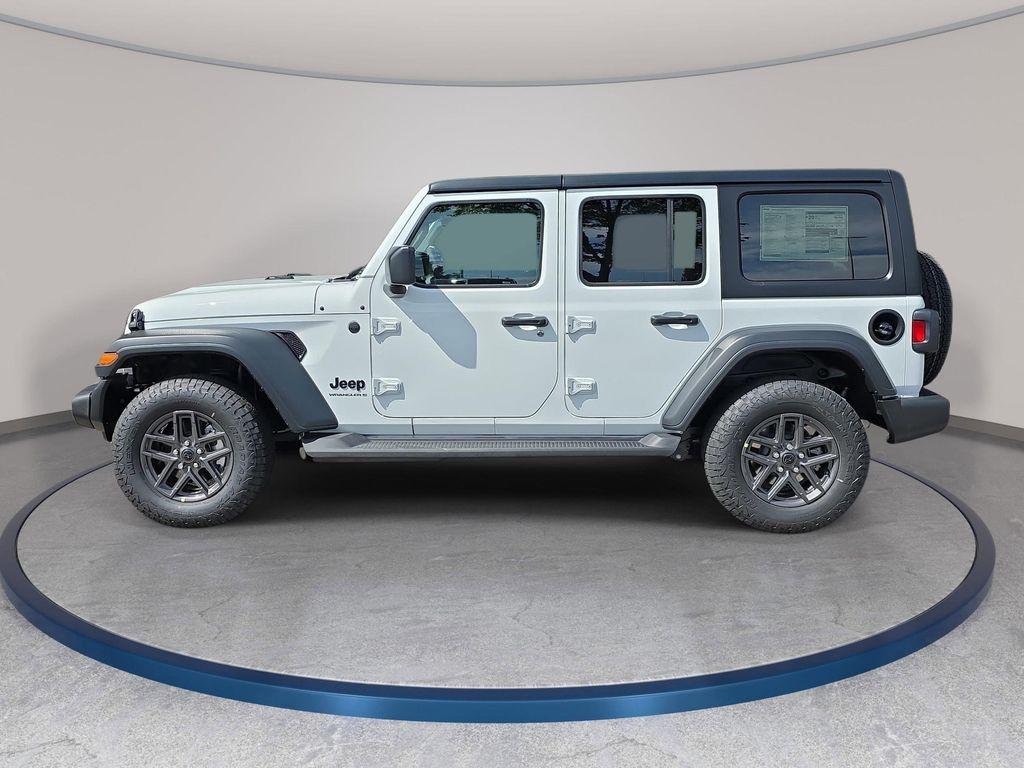 new 2026 Jeep Wrangler car, priced at $45,051
