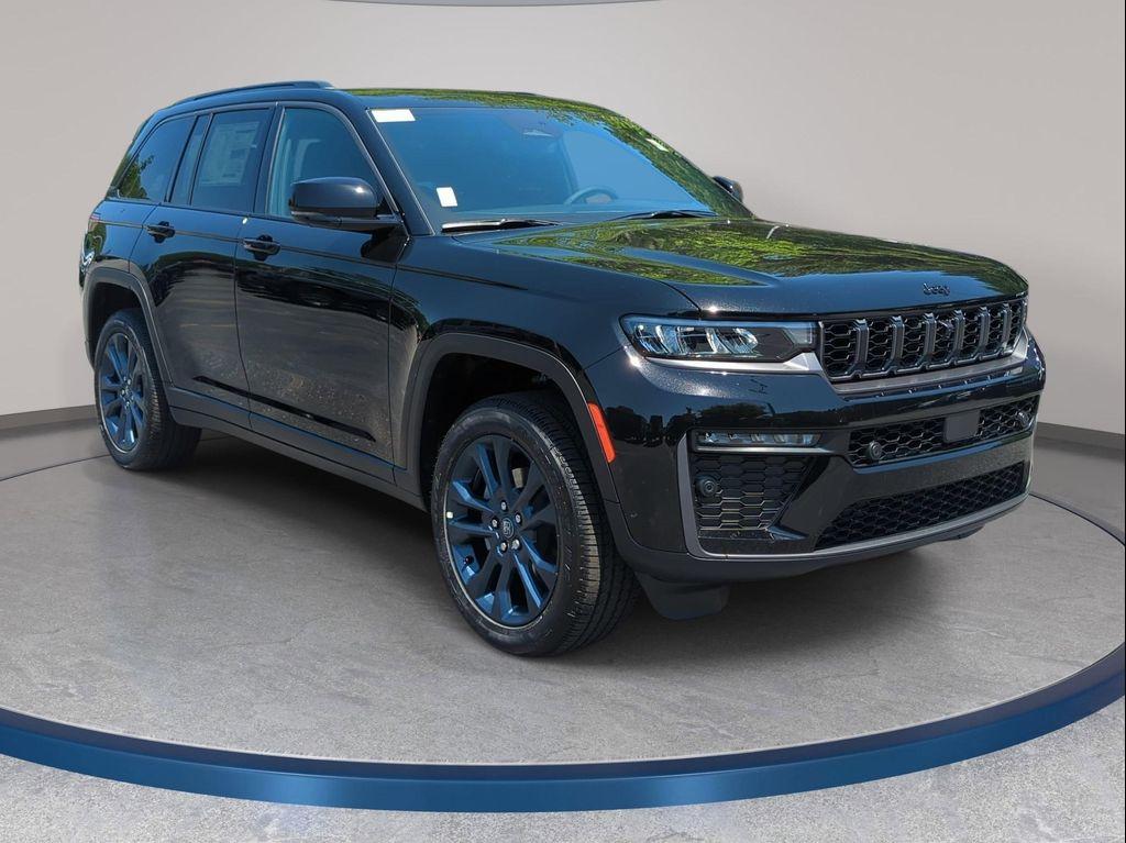 new 2026 Jeep Grand Cherokee car, priced at $45,980