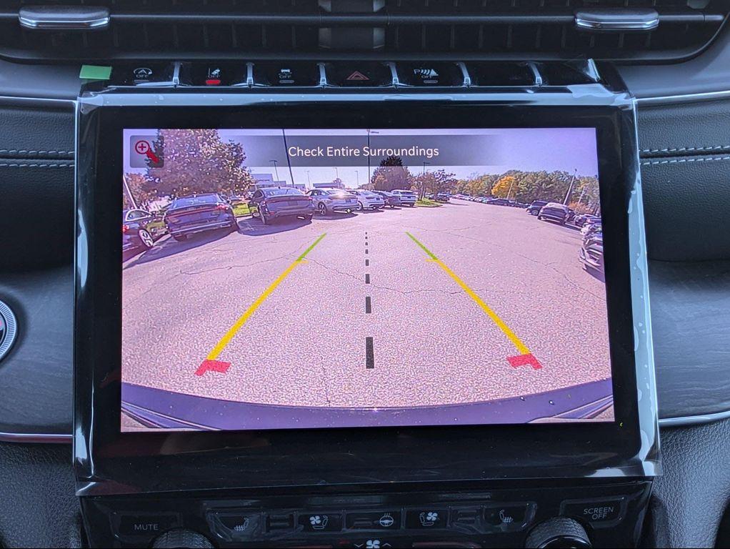 new 2025 Jeep Grand Cherokee car, priced at $58,952