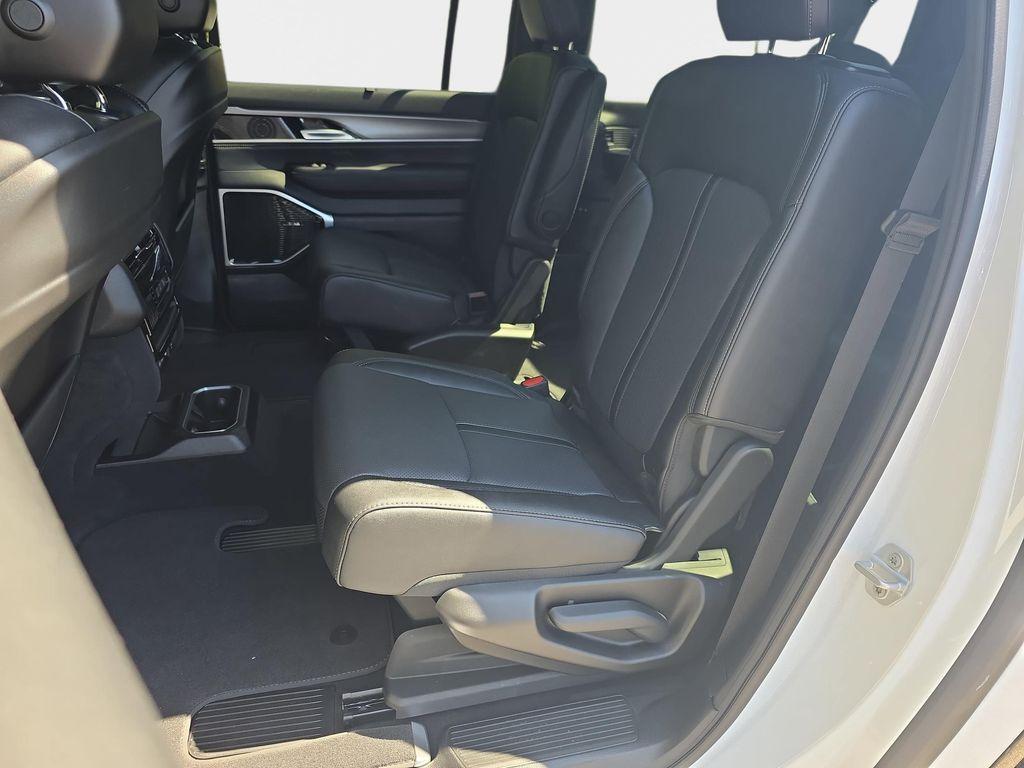 new 2026 Jeep Grand Wagoneer L car, priced at $78,670