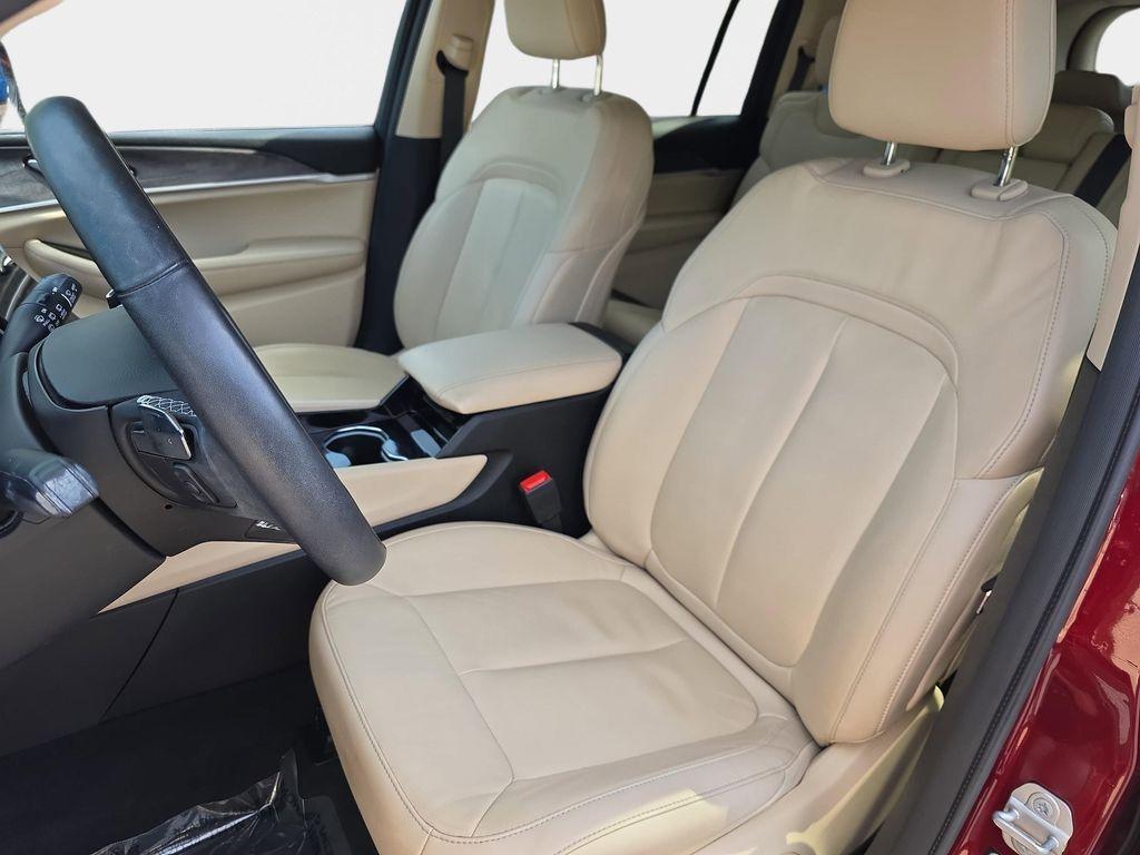 used 2021 Jeep Grand Cherokee L car, priced at $27,498