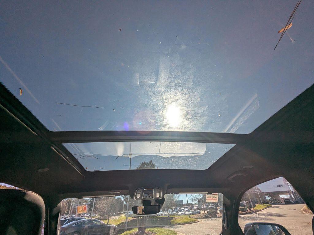 used 2022 Jeep Wagoneer car, priced at $36,294