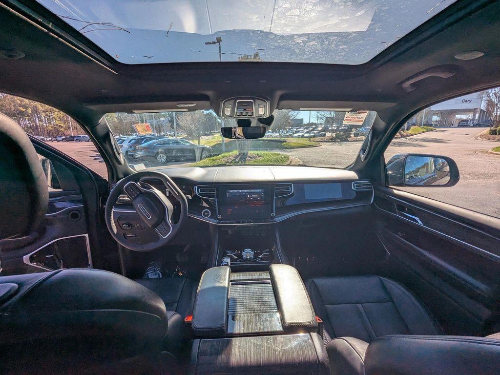 used 2022 Jeep Wagoneer car, priced at $36,294