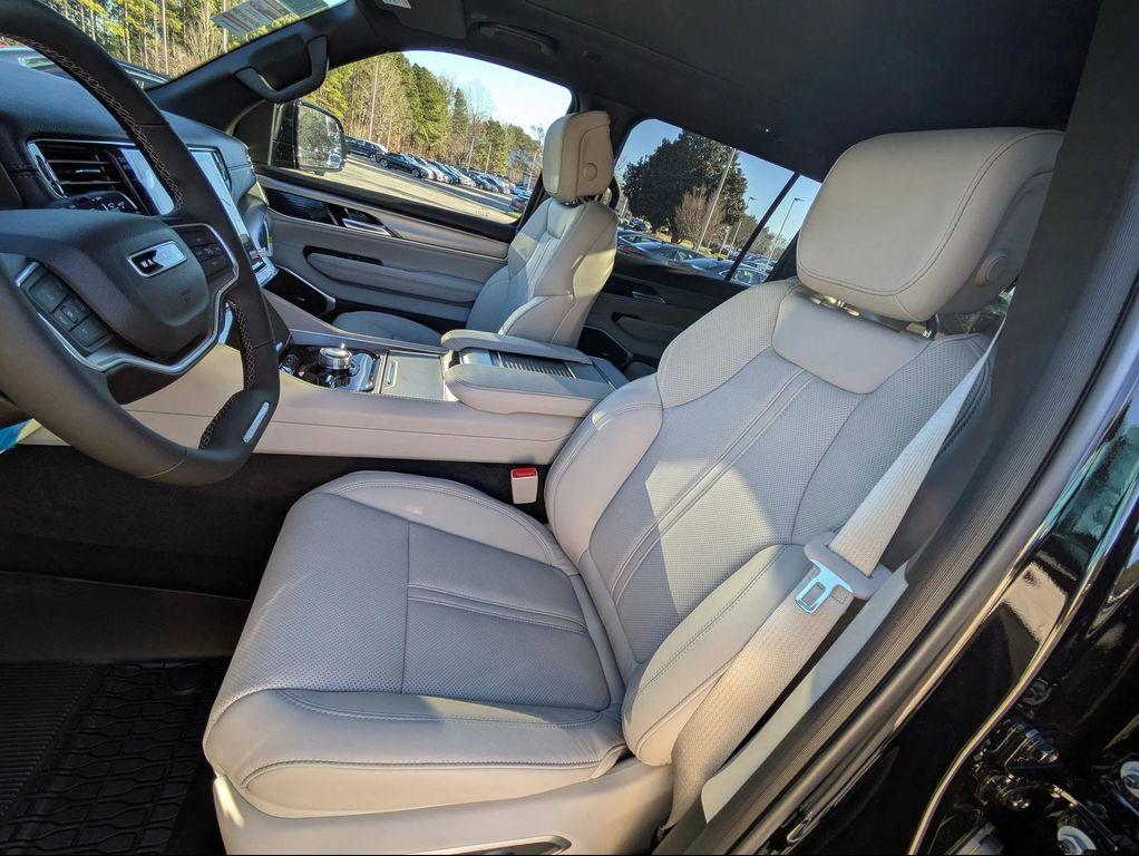 new 2025 Jeep Wagoneer L car, priced at $72,980