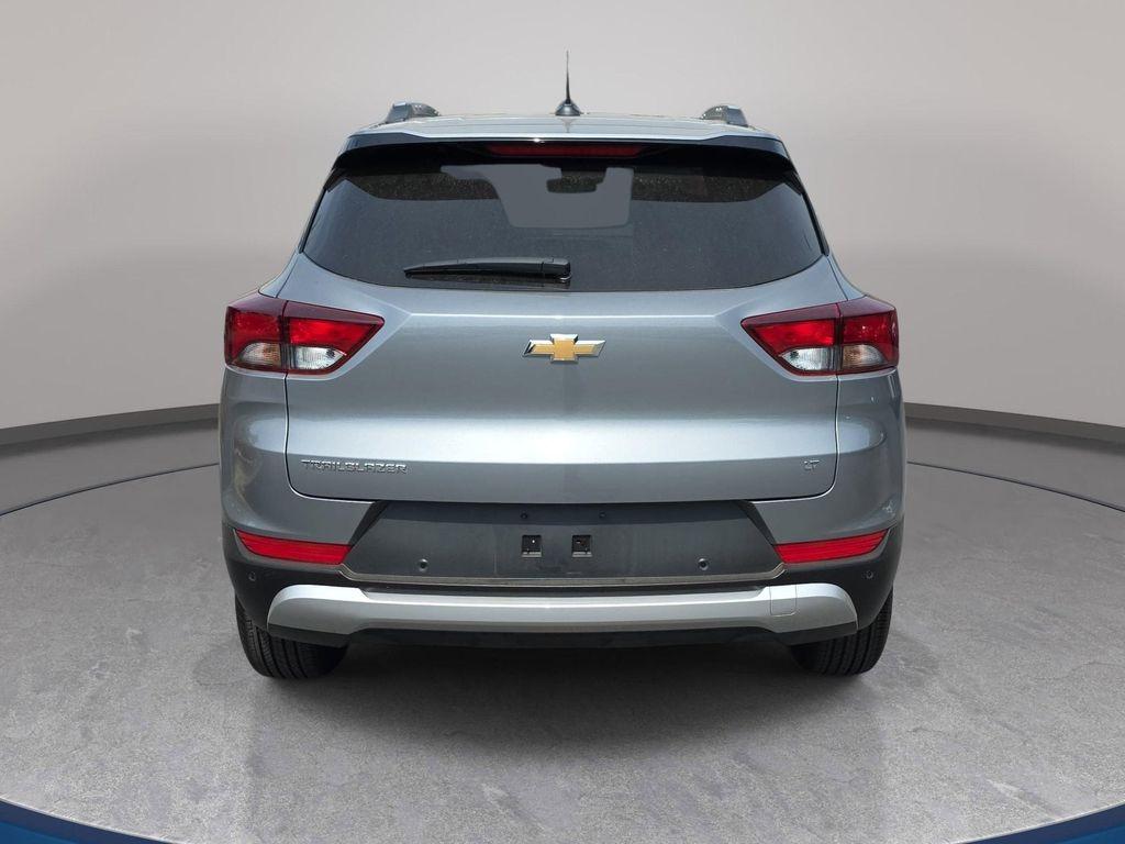used 2025 Chevrolet TrailBlazer car, priced at $25,196