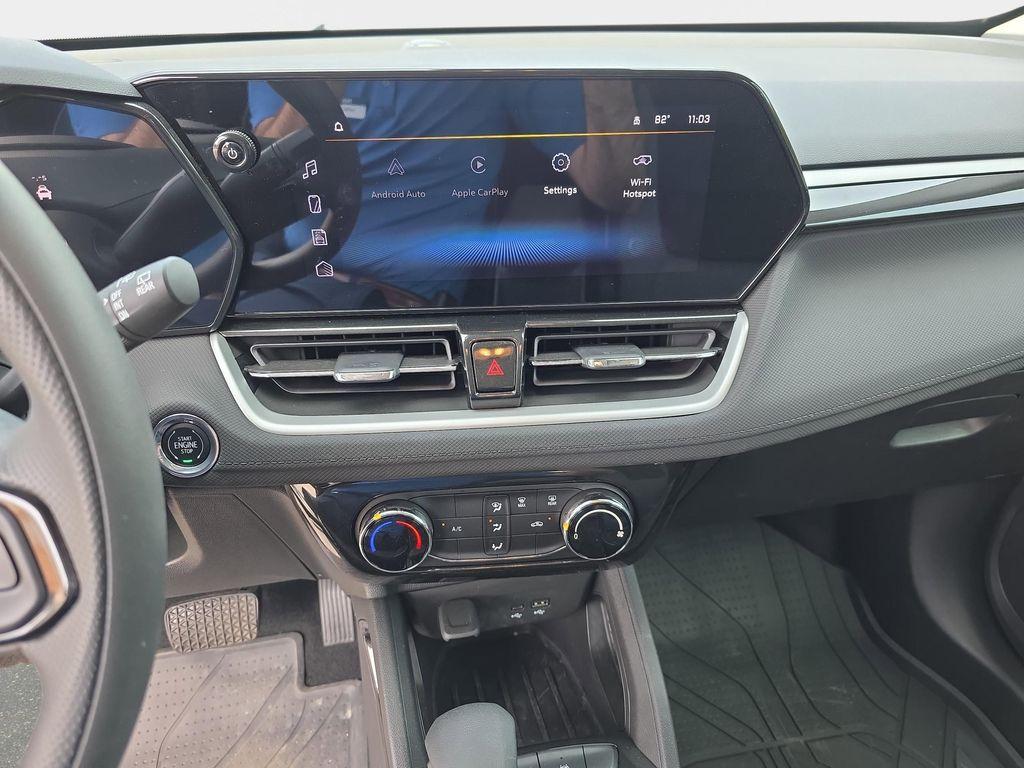 used 2025 Chevrolet TrailBlazer car, priced at $25,196