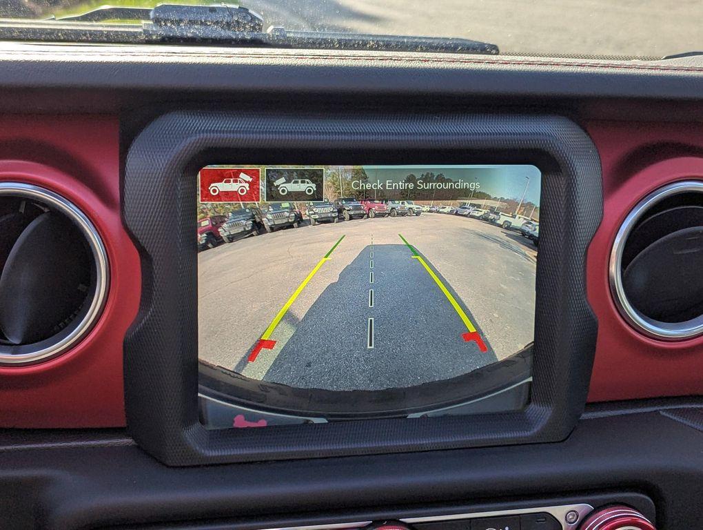 used 2021 Jeep Wrangler Unlimited car, priced at $35,982