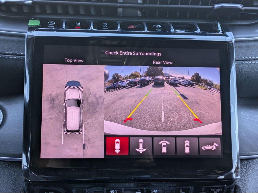 new 2025 Jeep Grand Cherokee L car, priced at $62,590