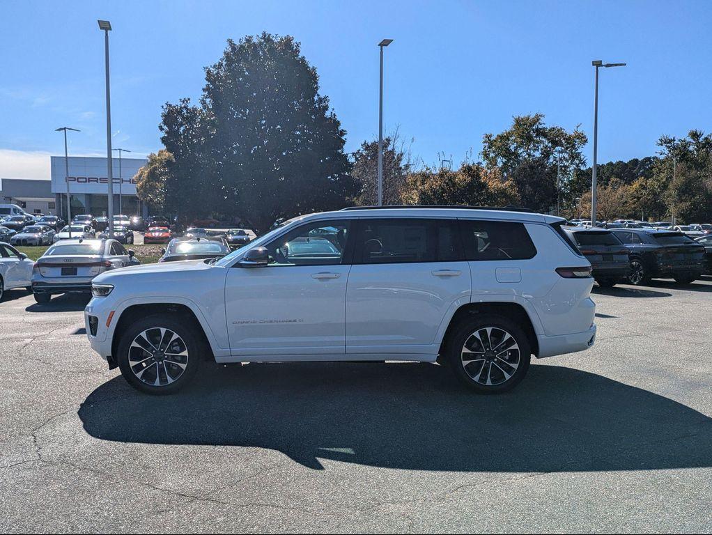 new 2025 Jeep Grand Cherokee L car, priced at $62,590