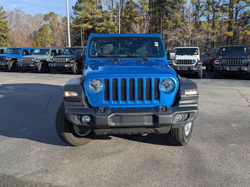 used 2022 Jeep Wrangler Unlimited car, priced at $32,398