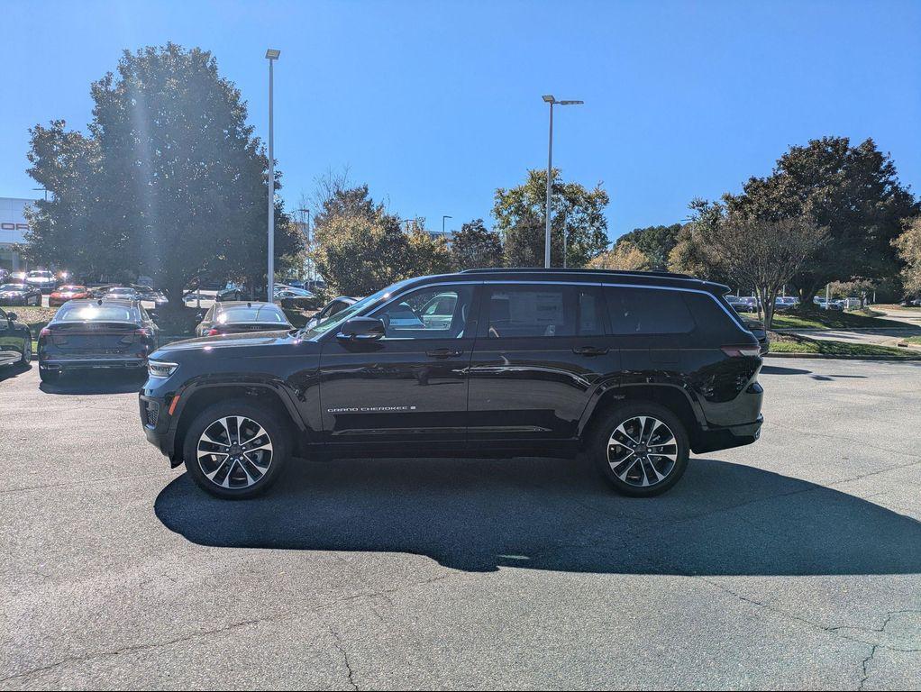 new 2025 Jeep Grand Cherokee L car, priced at $63,108