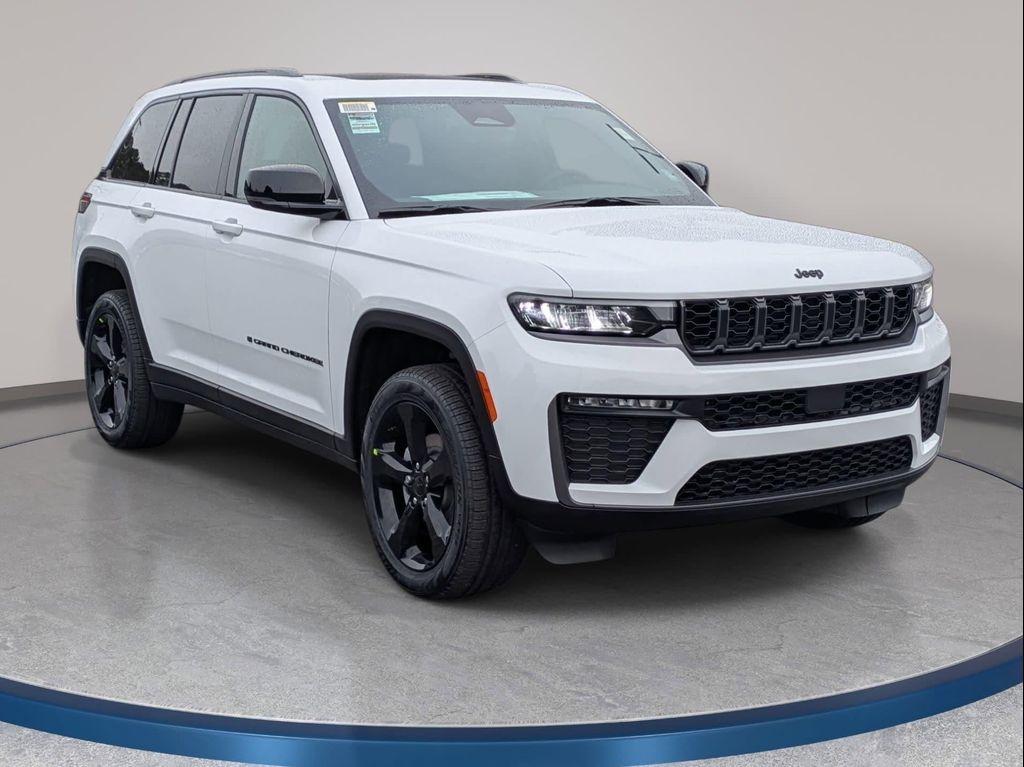 new 2026 Jeep Grand Cherokee car, priced at $46,168