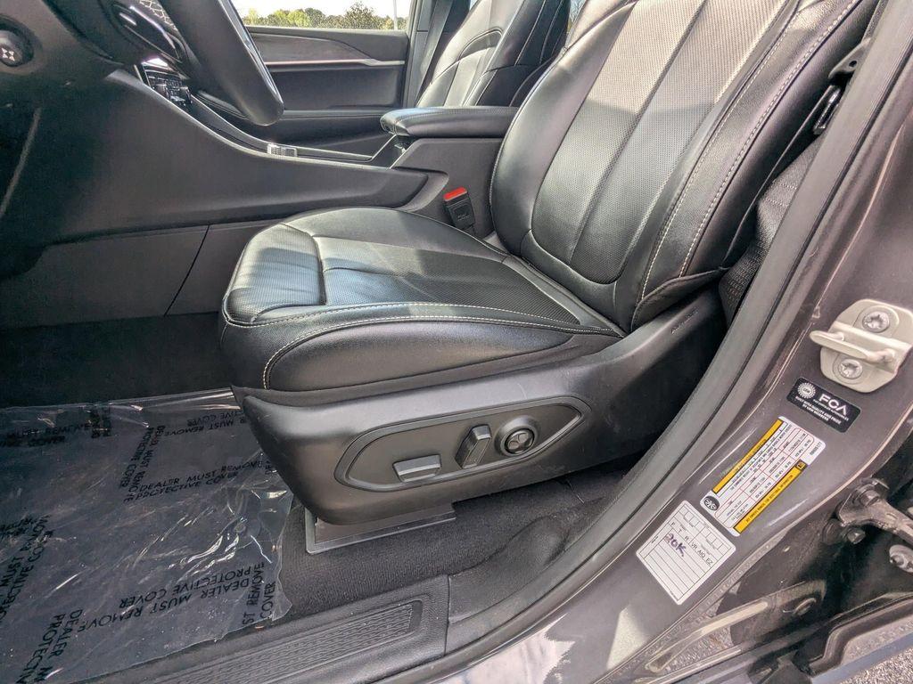 used 2024 Jeep Grand Cherokee L car, priced at $35,696