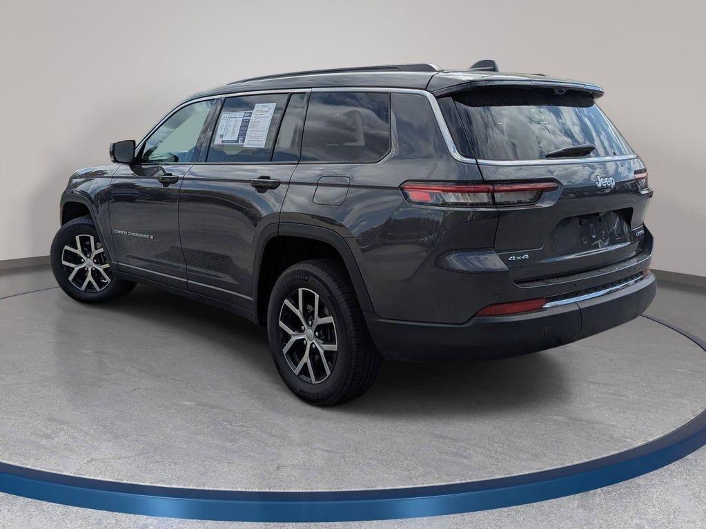 used 2024 Jeep Grand Cherokee L car, priced at $35,696