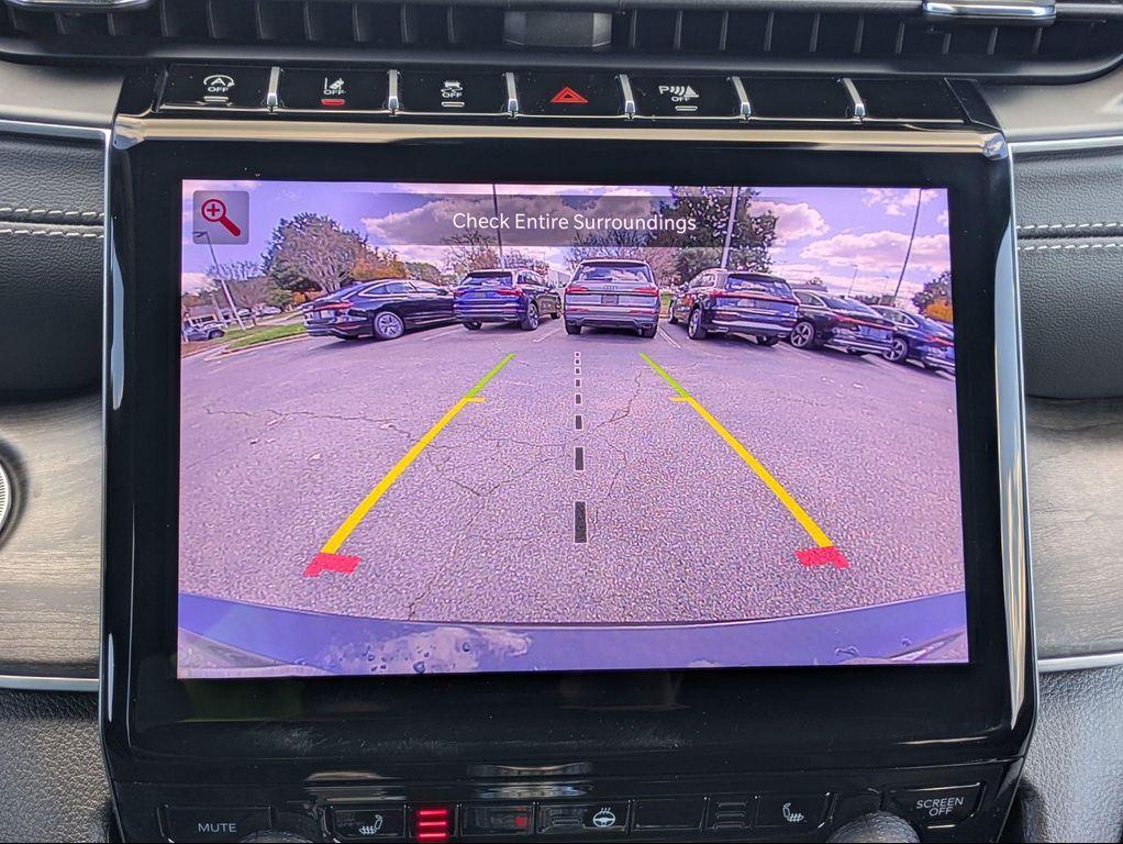 new 2025 Jeep Grand Cherokee L car, priced at $52,594