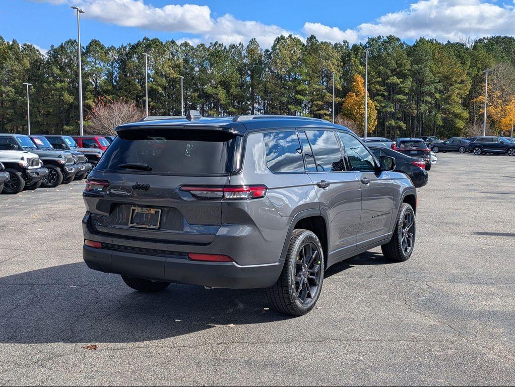 new 2025 Jeep Grand Cherokee L car, priced at $52,594