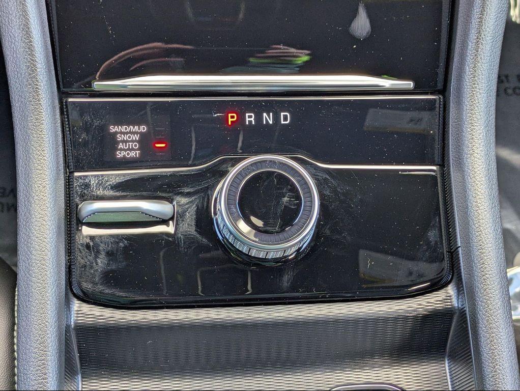 new 2025 Jeep Grand Cherokee L car, priced at $52,594