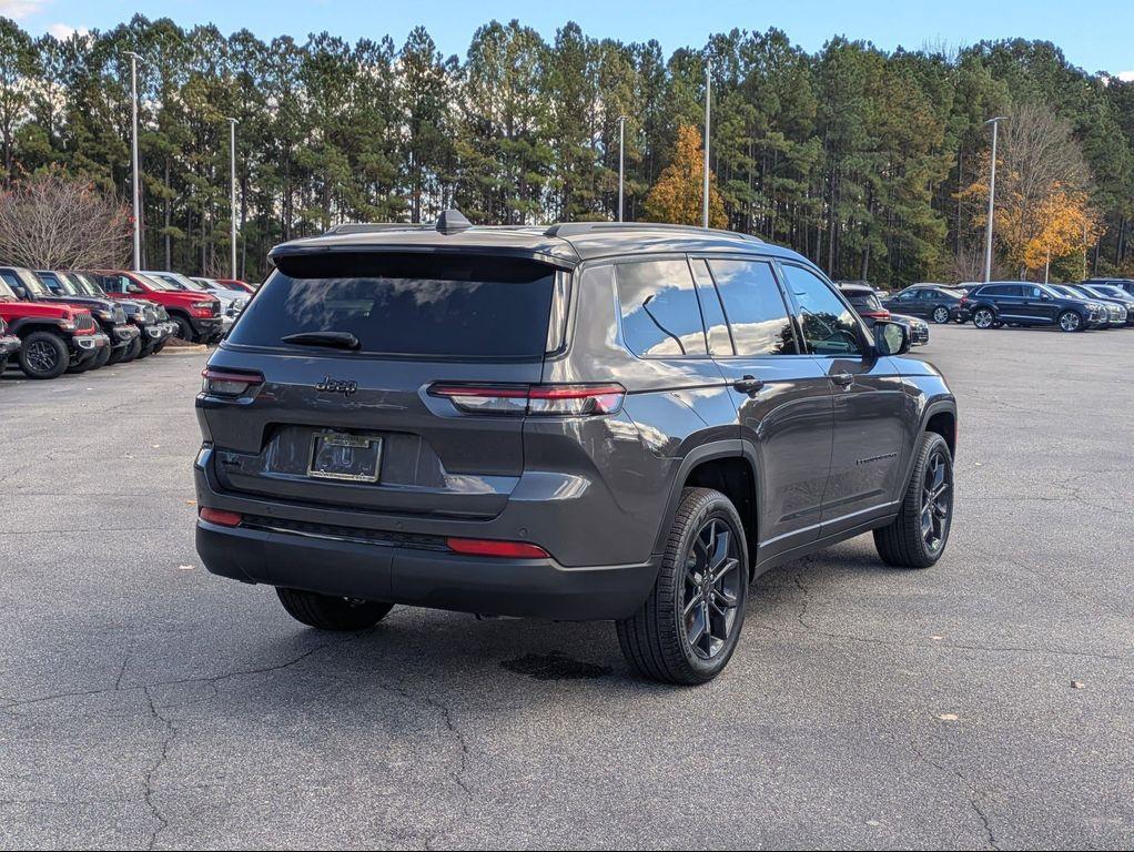 new 2025 Jeep Grand Cherokee L car, priced at $52,594