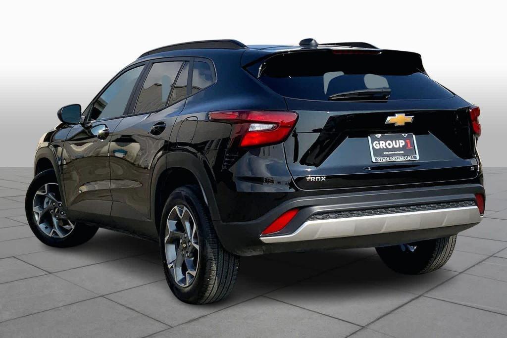 used 2025 Chevrolet Trax car, priced at $19,995