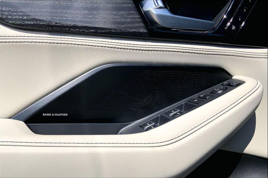 new 2026 Acura MDX car, priced at $78,125