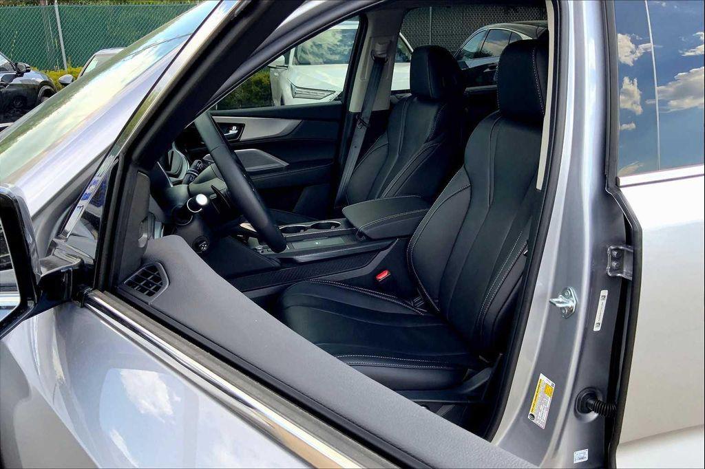 new 2026 Acura MDX car, priced at $58,775