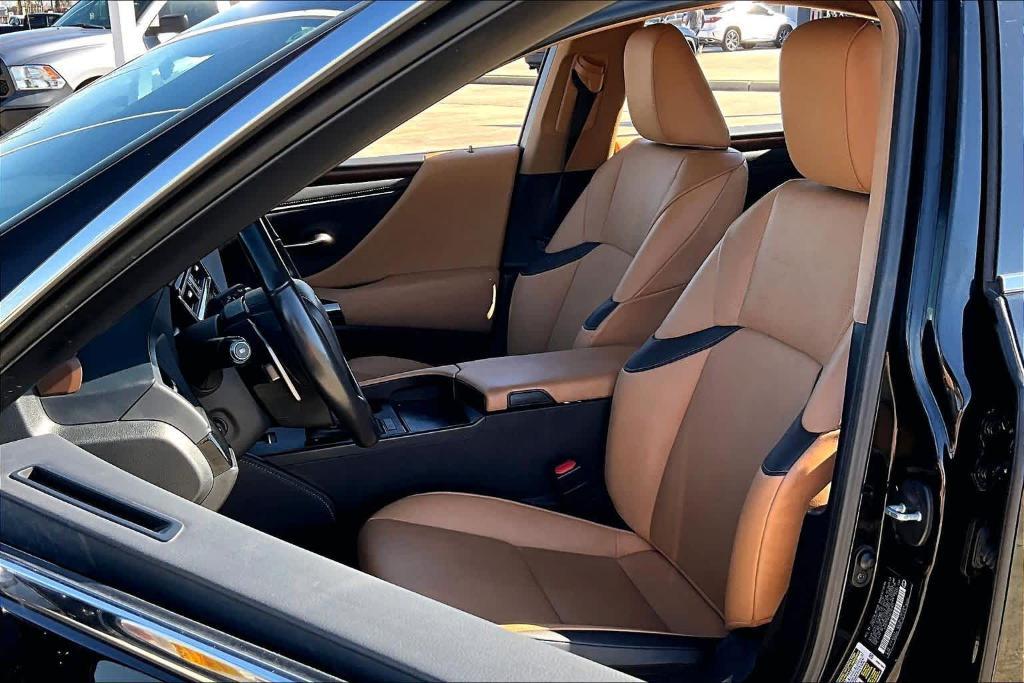 used 2024 Lexus ES 350 car, priced at $38,995