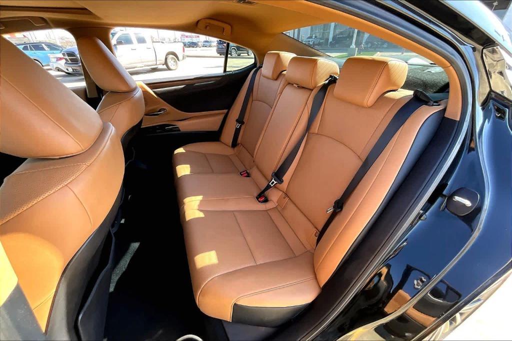 used 2024 Lexus ES 350 car, priced at $38,995
