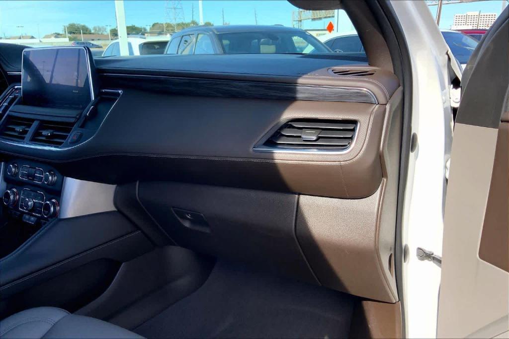 used 2023 GMC Yukon XL car, priced at $52,495