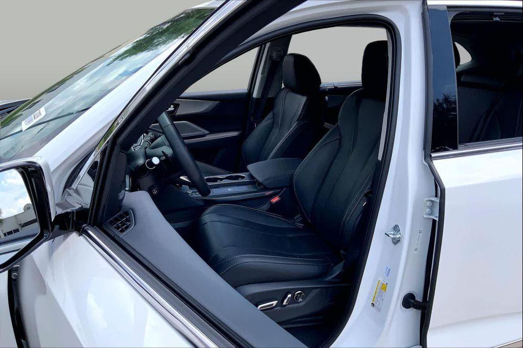 used 2026 Acura MDX car, priced at $49,720