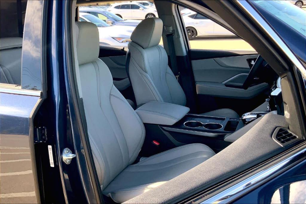 used 2026 Acura MDX car, priced at $53,895