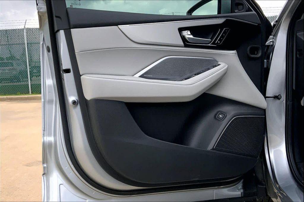 new 2026 Acura MDX car, priced at $58,875