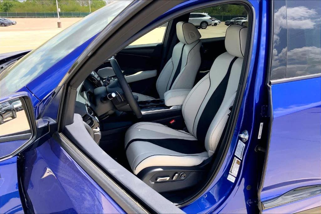 new 2026 Acura RDX car, priced at $52,975