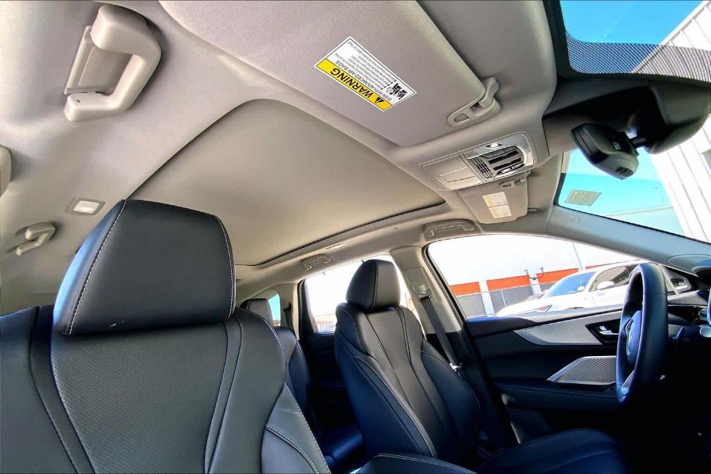 used 2024 Acura MDX car, priced at $43,295