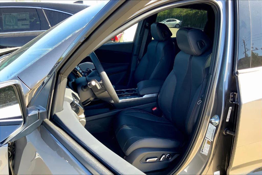 new 2026 Acura RDX car, priced at $52,650