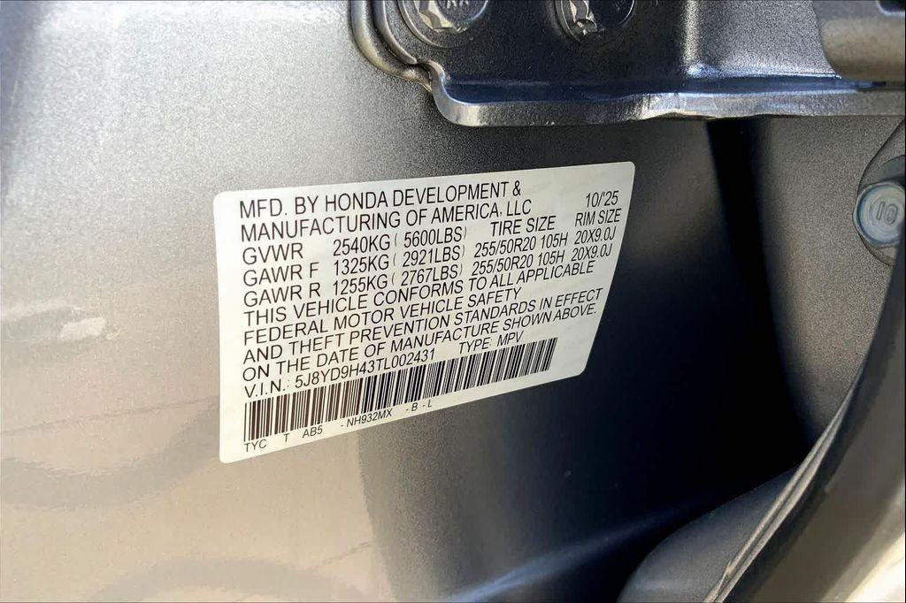 new 2026 Acura MDX car, priced at $58,775