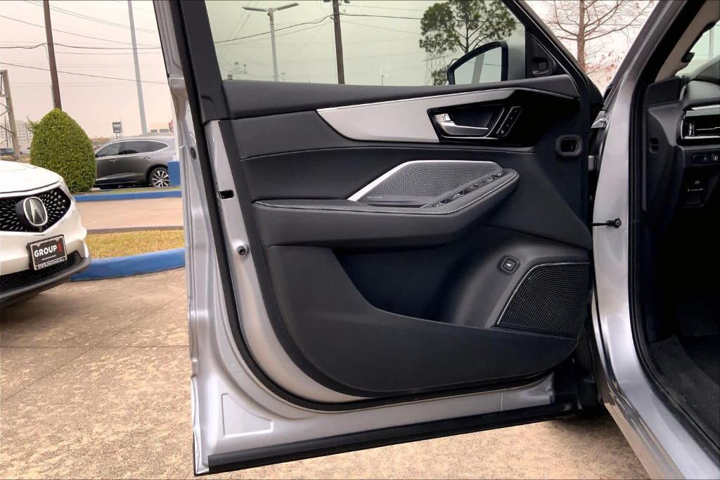 used 2026 Acura MDX car, priced at $52,395