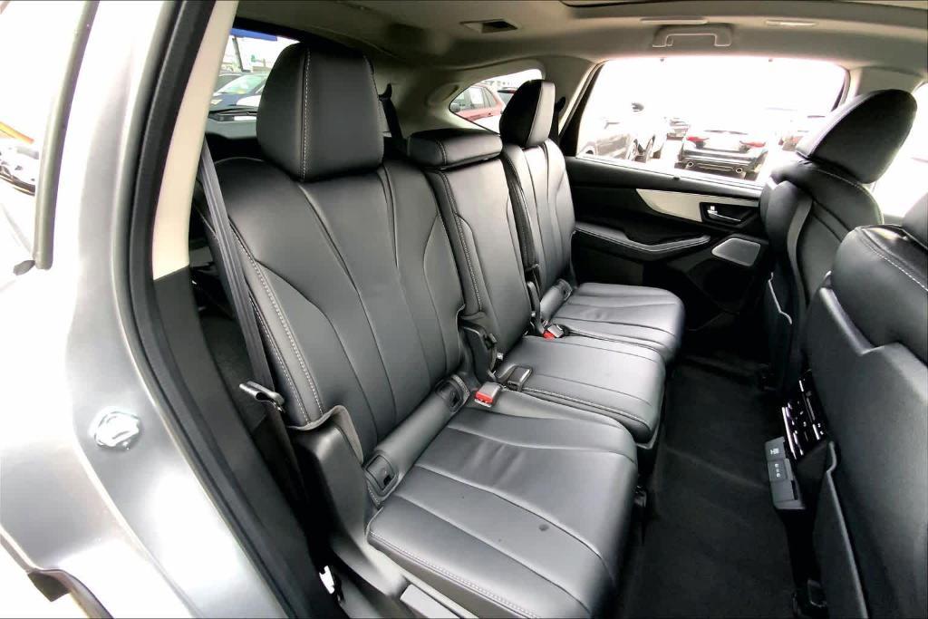 used 2026 Acura MDX car, priced at $52,395