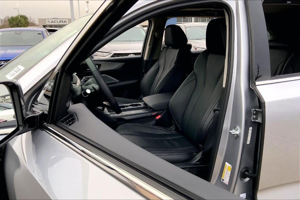used 2026 Acura MDX car, priced at $52,395
