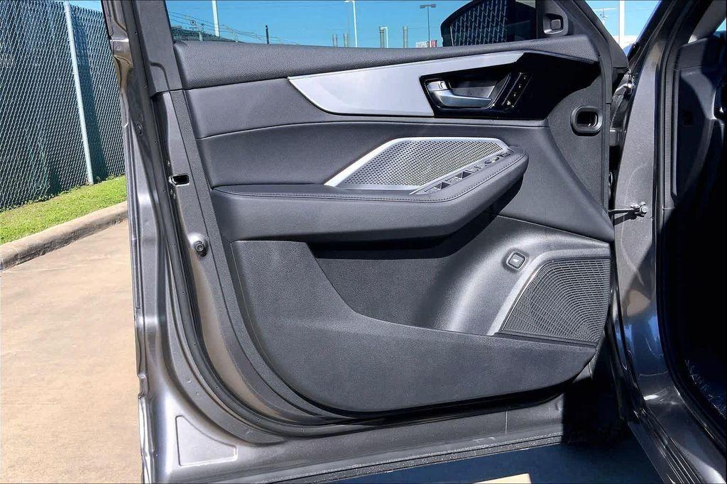new 2026 Acura MDX car, priced at $56,175