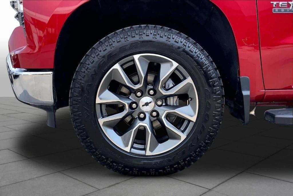 used 2022 Chevrolet Silverado 1500 car, priced at $30,695