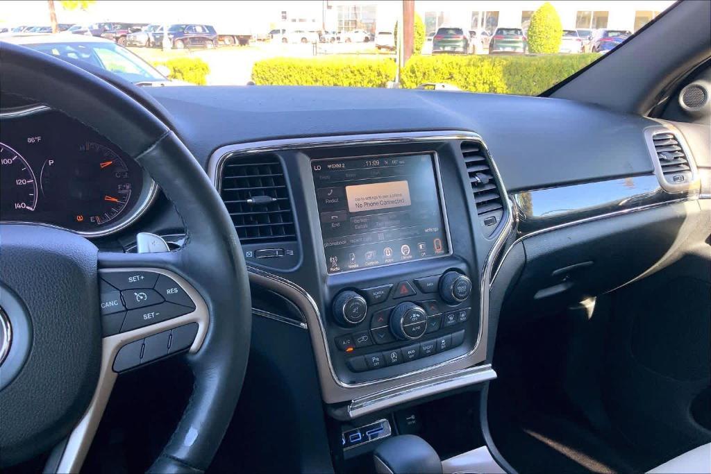 used 2016 Jeep Grand Cherokee car, priced at $15,895