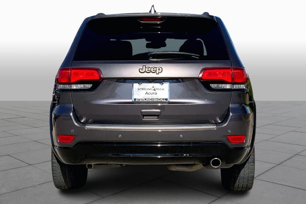 used 2016 Jeep Grand Cherokee car, priced at $15,895