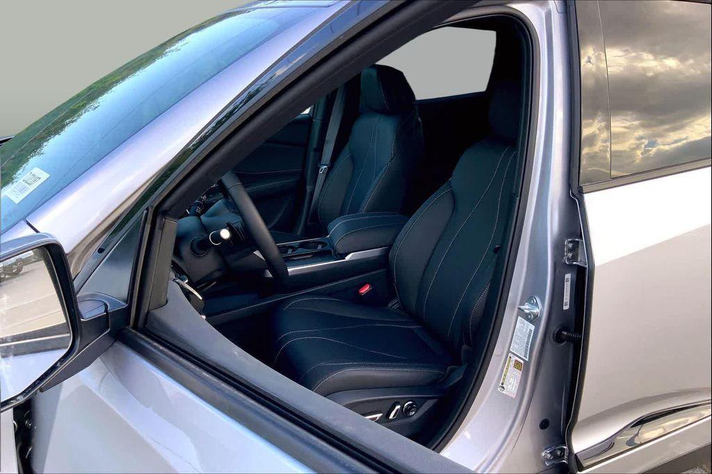 new 2026 Acura RDX car, priced at $46,775